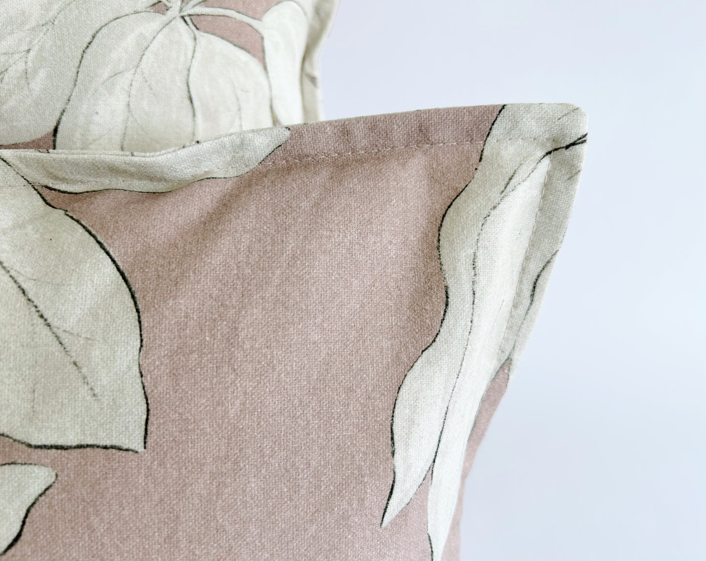 recycled cotton cushion in large flower rose