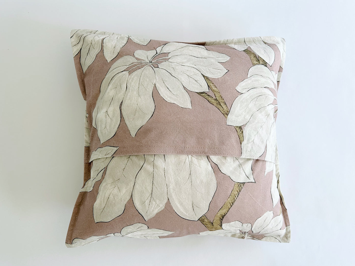 recycled cotton cushion in large flower rose