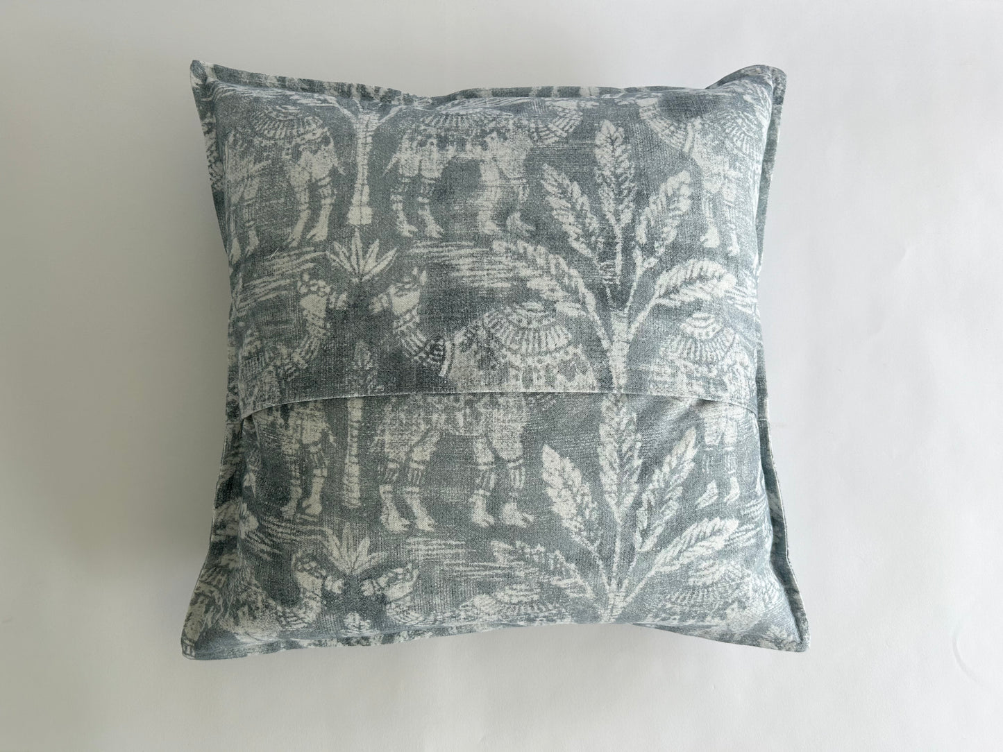 recycled cotton cushion in mineral