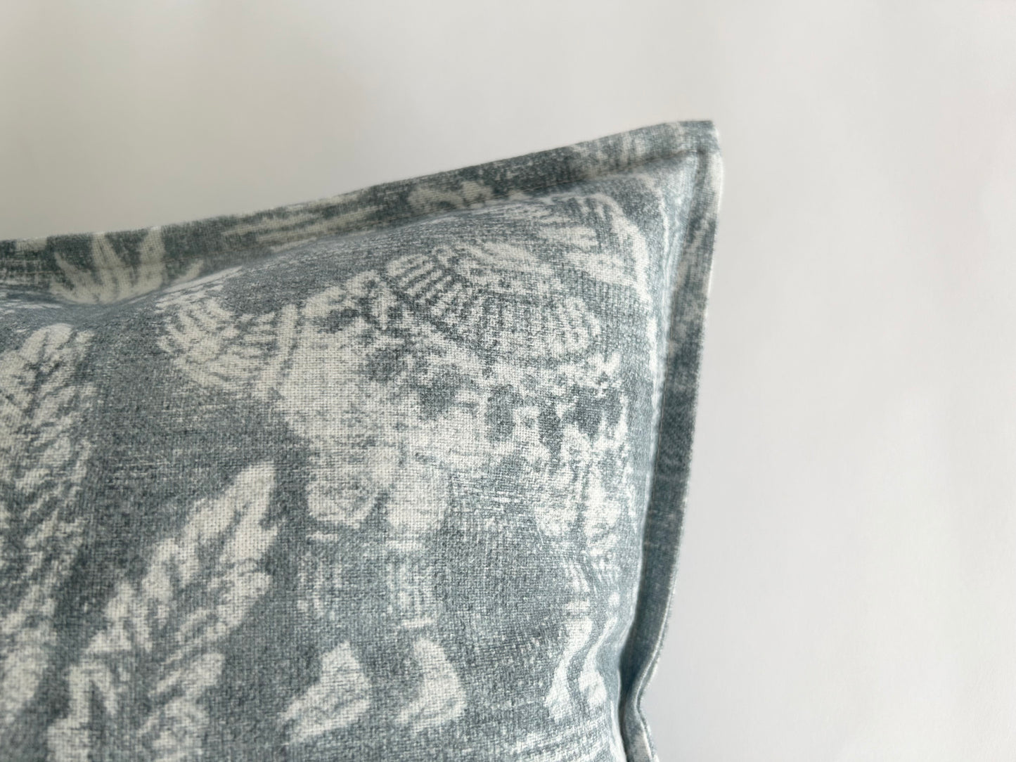 recycled cotton cushion in mineral